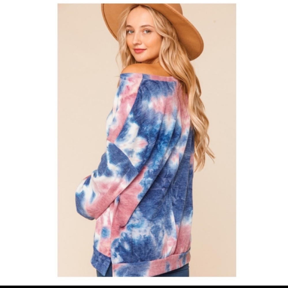 Tie-Dyed Sweater - Picture 7 of 8
